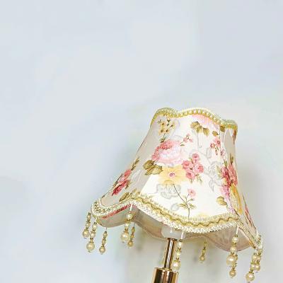 ĐÈN BÀN BẰNG SỨ PHONG CÁCH CHÂU ÂU